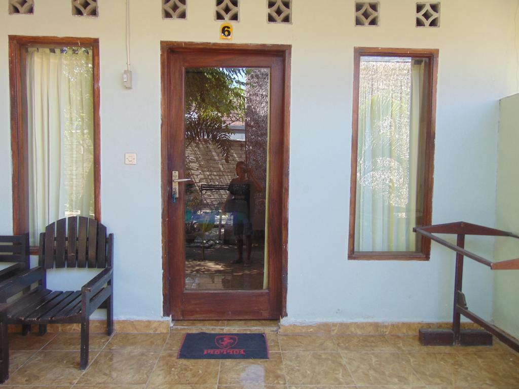 Brother Bungalow Gili Trawangan Exterior photo