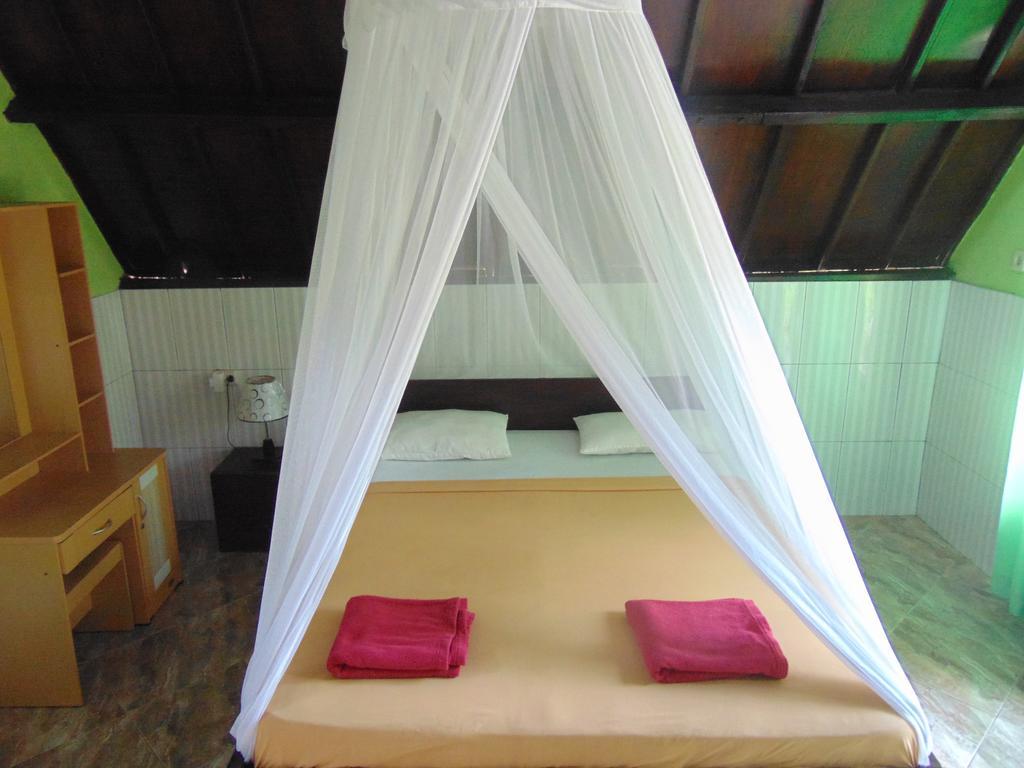 Brother Bungalow Gili Trawangan Exterior photo
