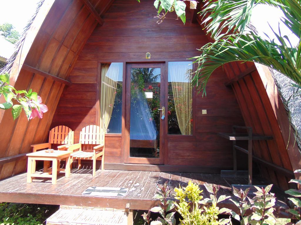 Brother Bungalow Gili Trawangan Exterior photo
