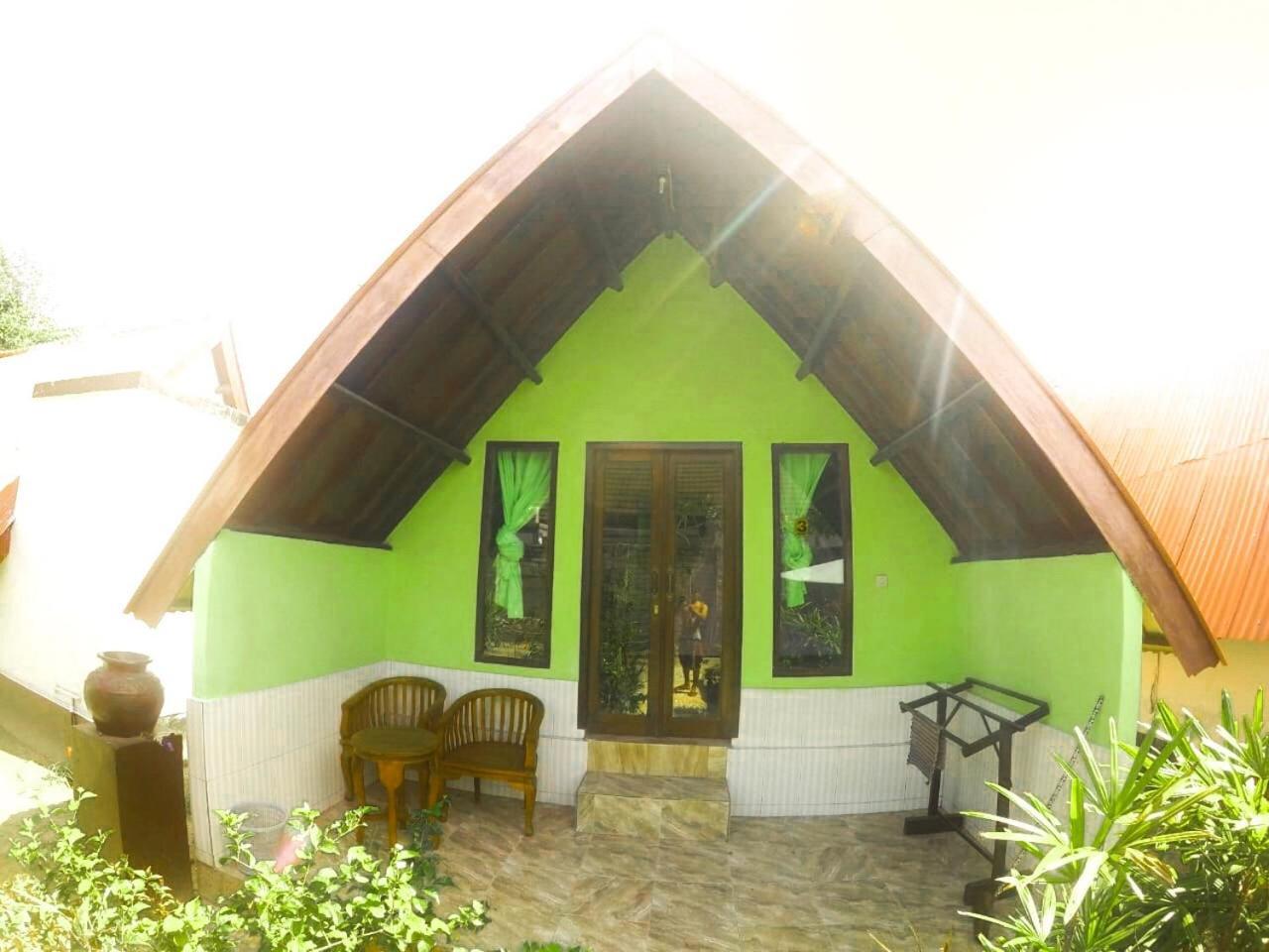 Brother Bungalow Gili Trawangan Exterior photo